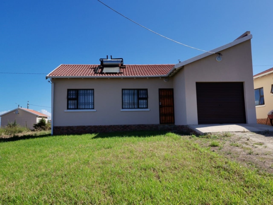 3 Bedroom Property for Sale in Cove Rock Eastern Cape